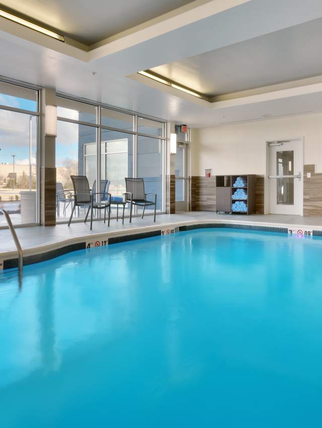 Fairfield Inn & Suites features an indoor pool for guest use.