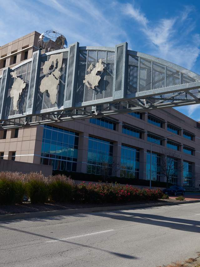 Downtown KCK Arch Virtual Background