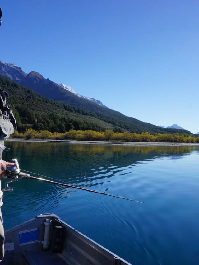trolling fishing in lake wakatipu queenstown new zealand