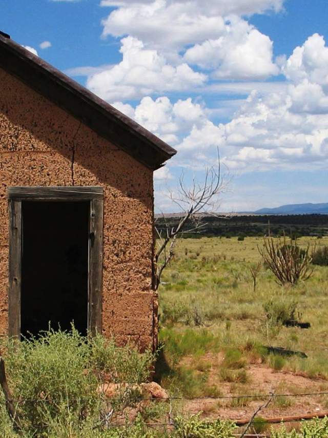 An abandoned house in the ghost town of Ancho, New Mexico