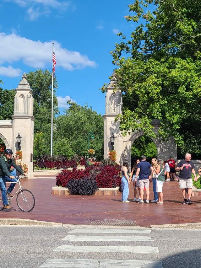 Sample Gates with Students