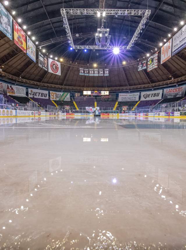 Hirsch Memorial Coliseum - George's Pond - Home of Shreveport Mudbugs Hockey