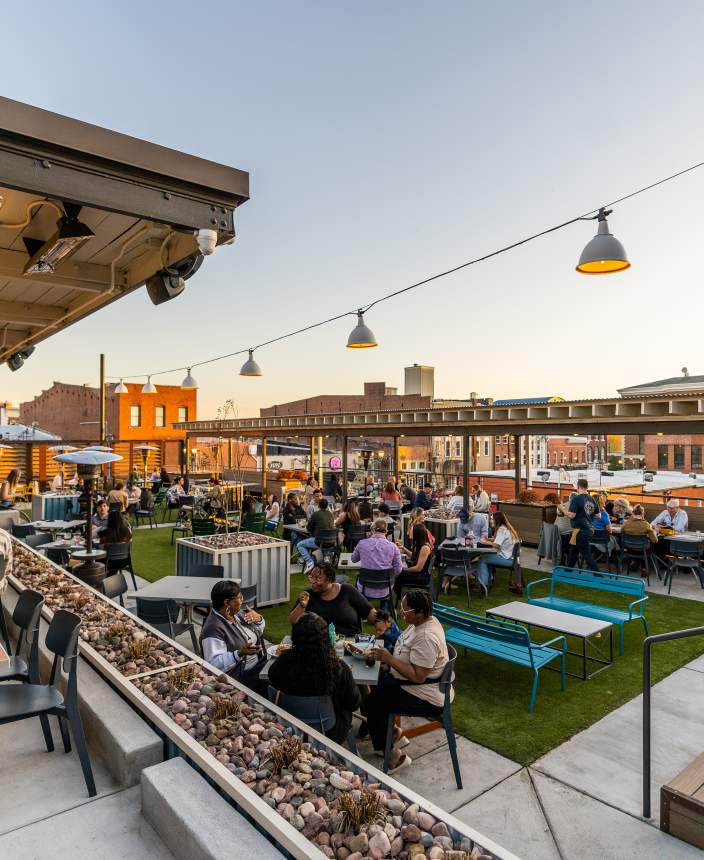 The Ultimate Guide to Clarksville's Outdoor Dining Scene