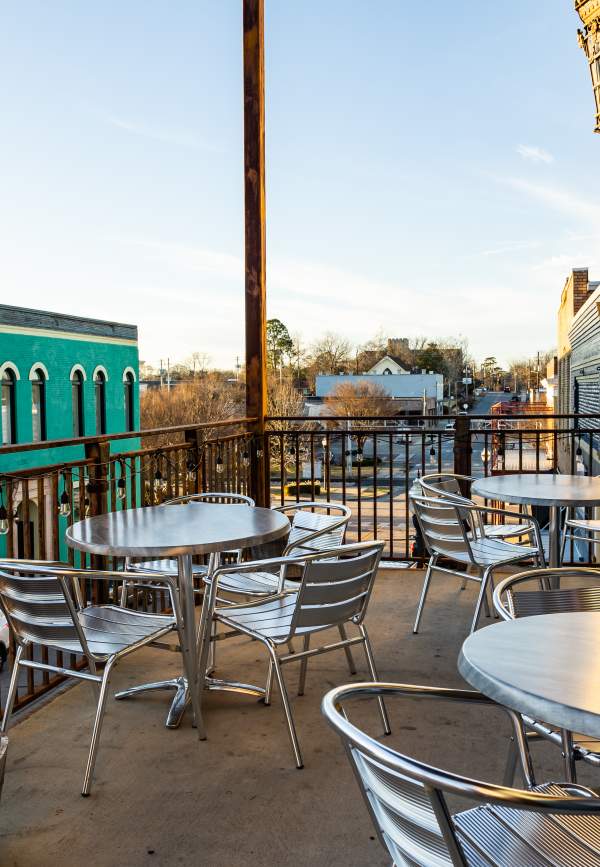Zazu Gastropub upstairs patio