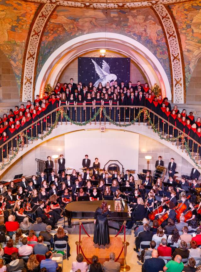 Capitol Caroling