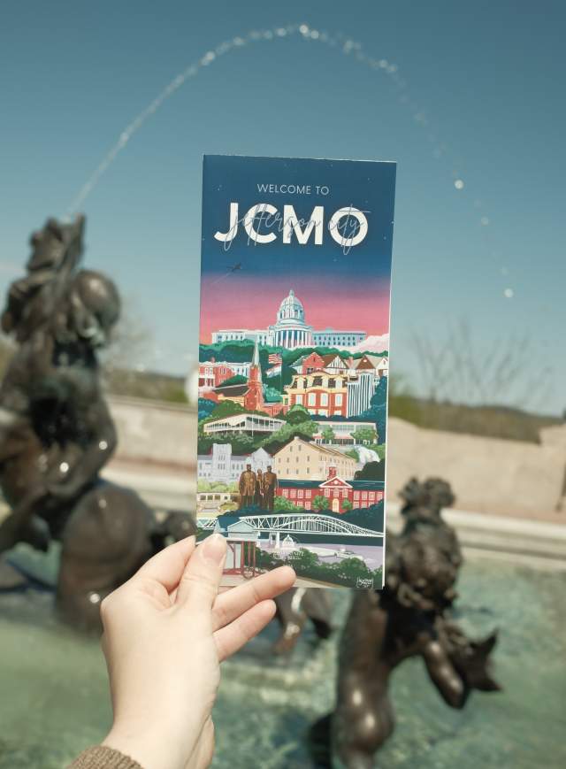visitor guide - capitol fountain