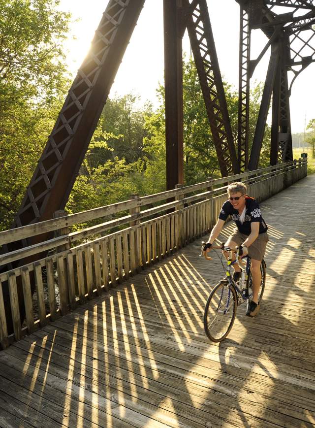 Community Bike (Evening)