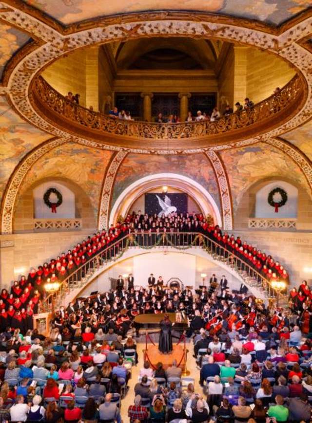 Capitol Caroling