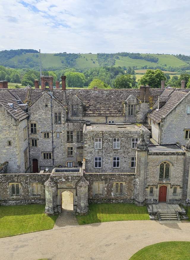 Your Period Drama Escape: Stately Homes and Historic Elegance in Sussex