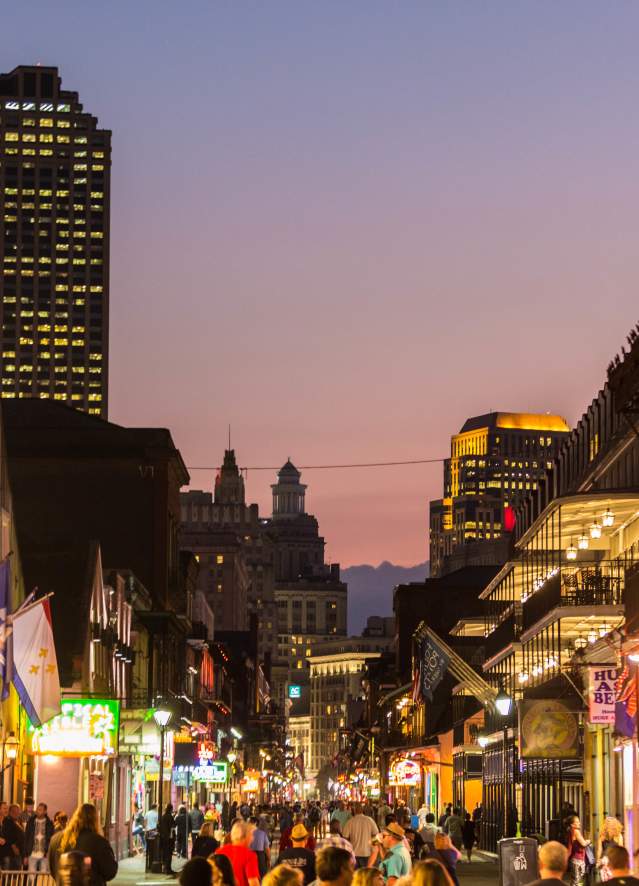 Bourbon Street, nightlife