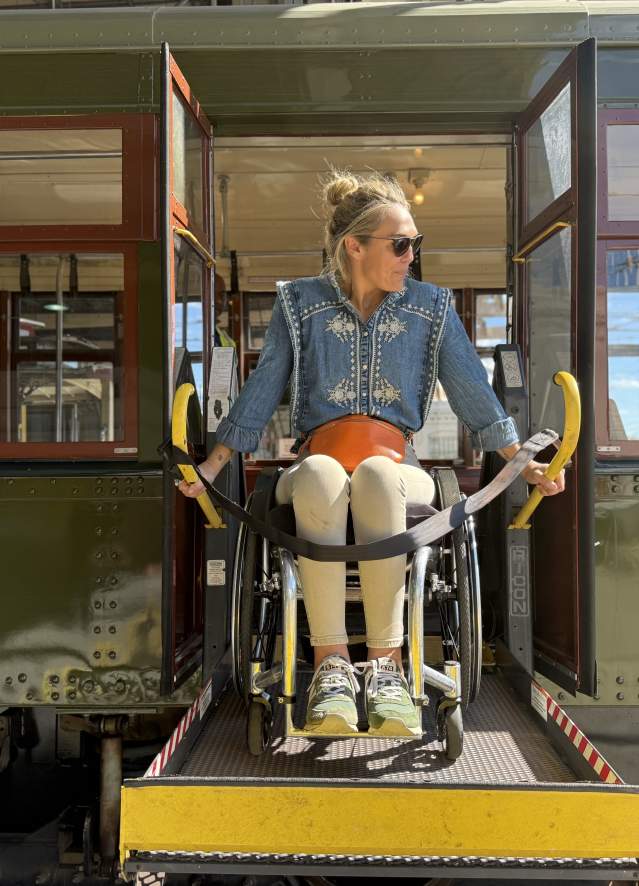 Deboarding the St. Charles Avenue Streetcar in a Wheelchair - Accessibility in New Orleans
