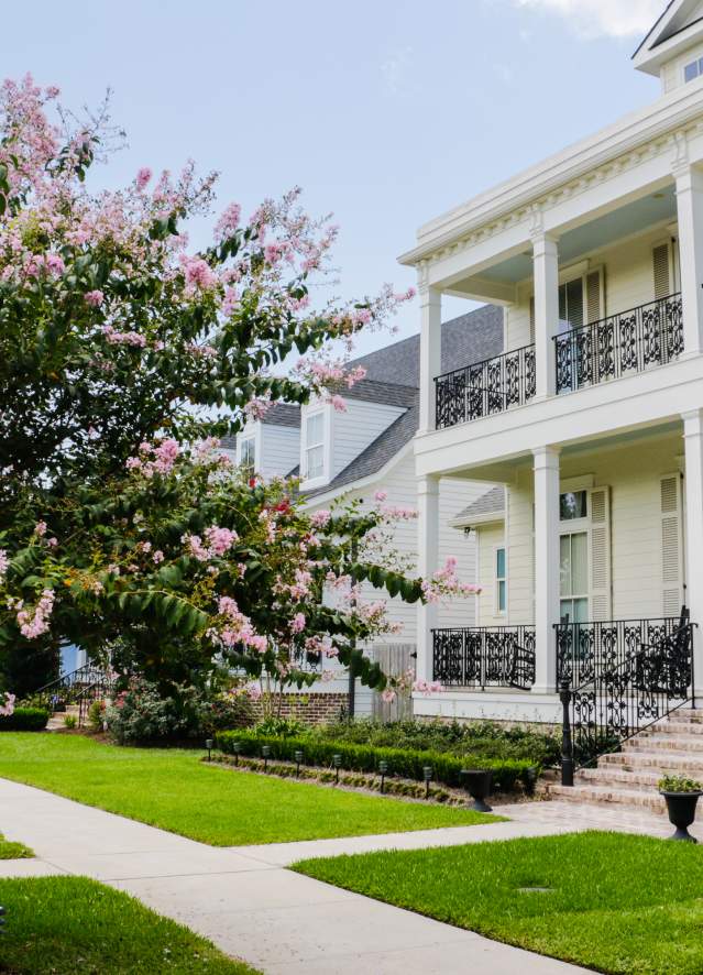 Lakeview Homes
