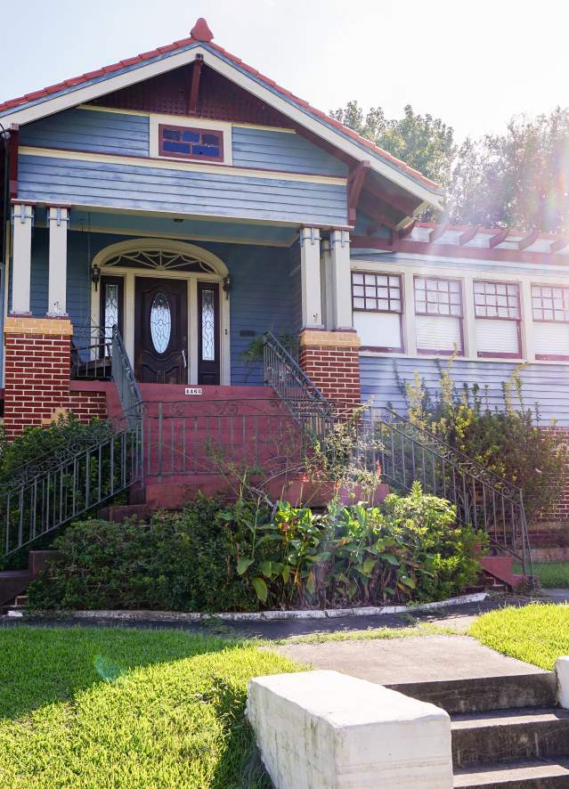 Gentilly Fall Color