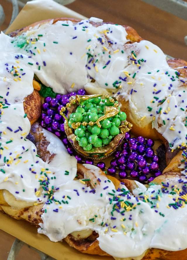 Manny Randazzo's King Cake