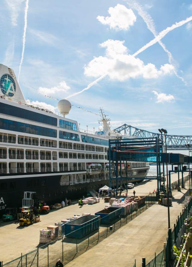Cruise Ship
