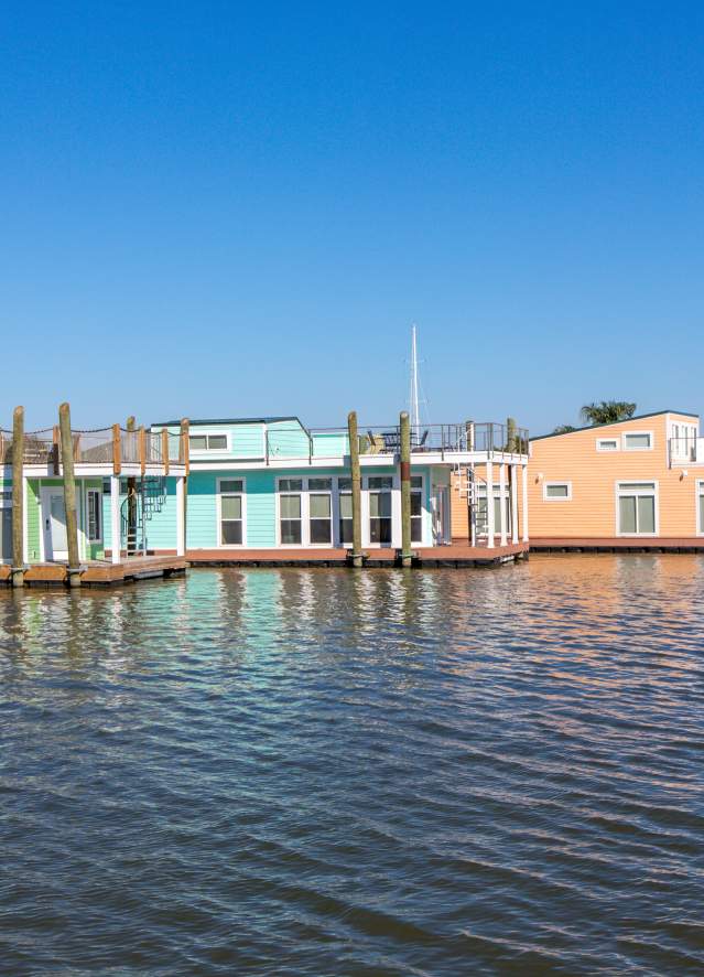 Pontchartrain Landing