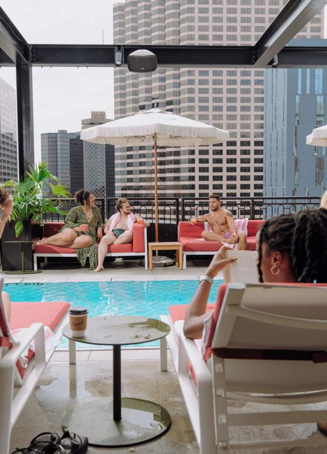The Pool Club – Virgin Hotels New Orleans