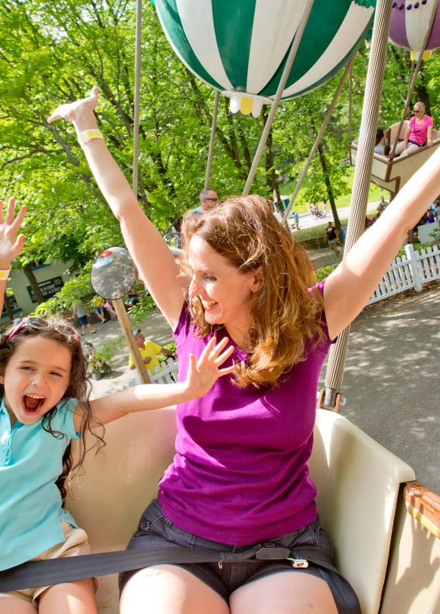 Idlewild balloon ride with mom and daughter