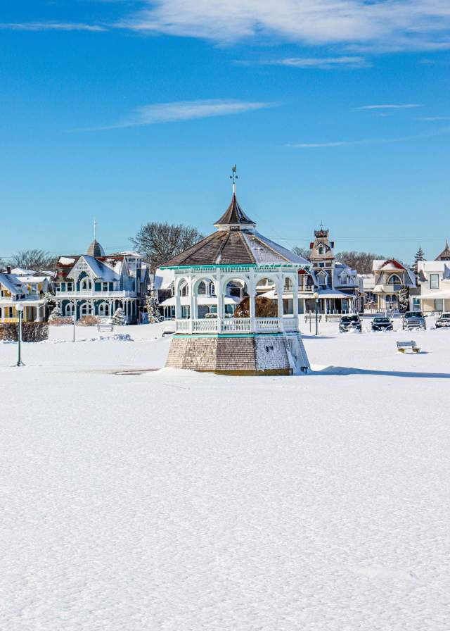 Winter Activities on Martha's Vineyard Shopping Local: 25 Women-Owned Shops to Explore on Martha’s Vineyard