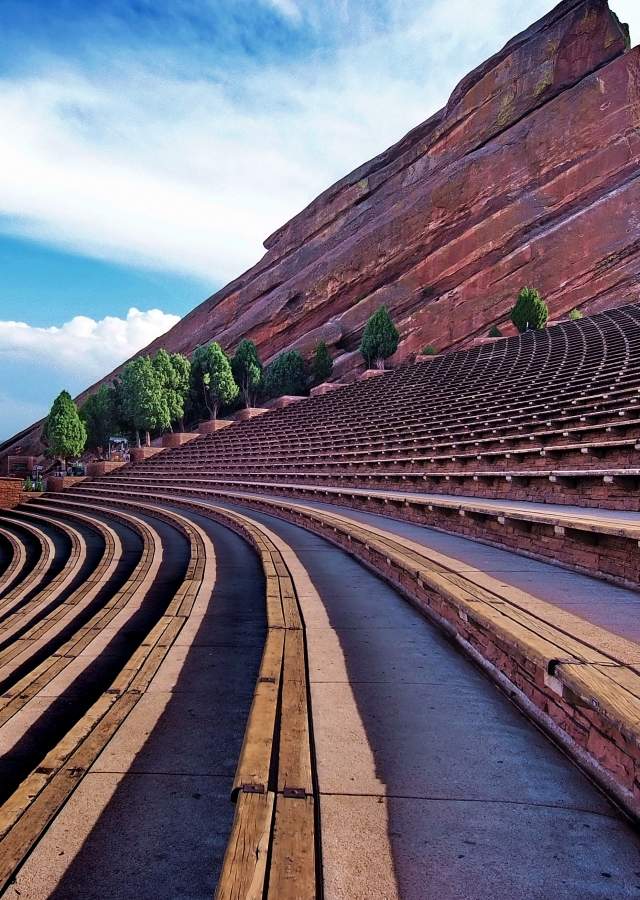red-rocks-amphitheatre-seating