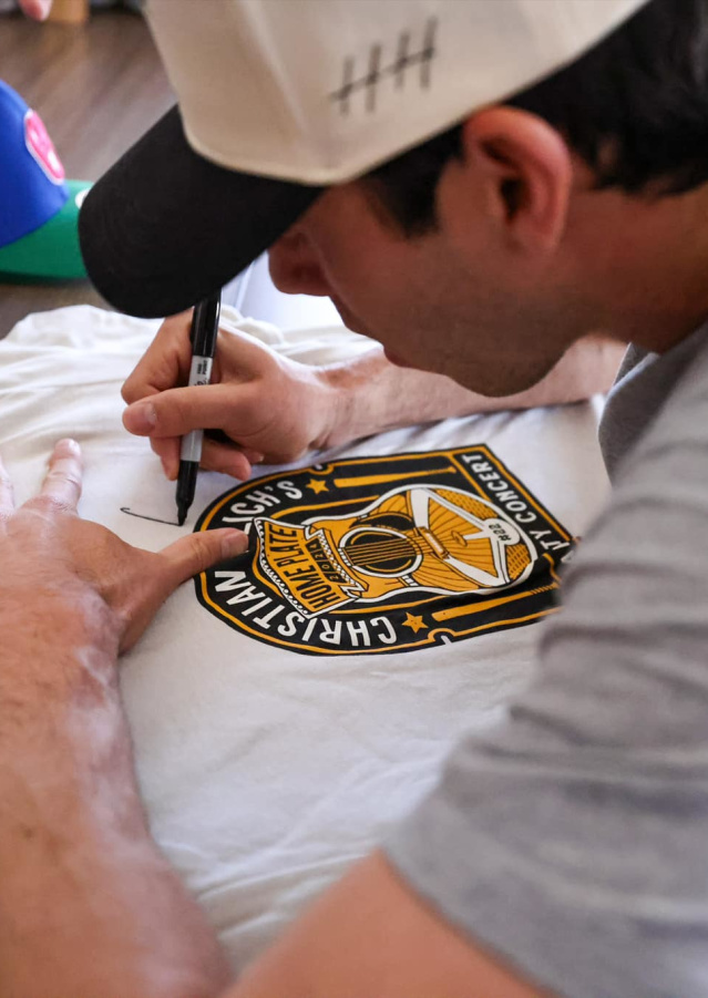 Christian Yelich Charity Event - Yelich Autograph