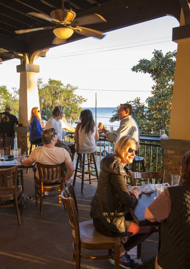 Barley Oak, Mandeville lakefront