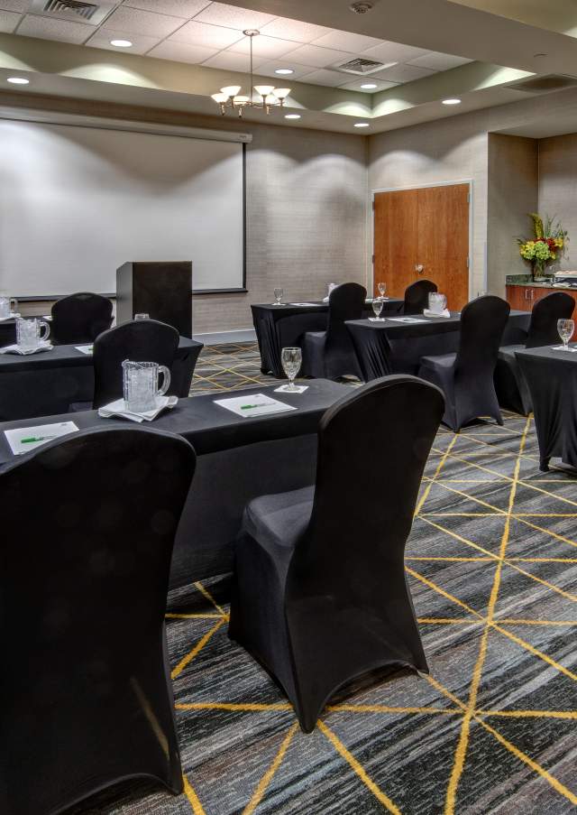Holiday Inn Meeting Room