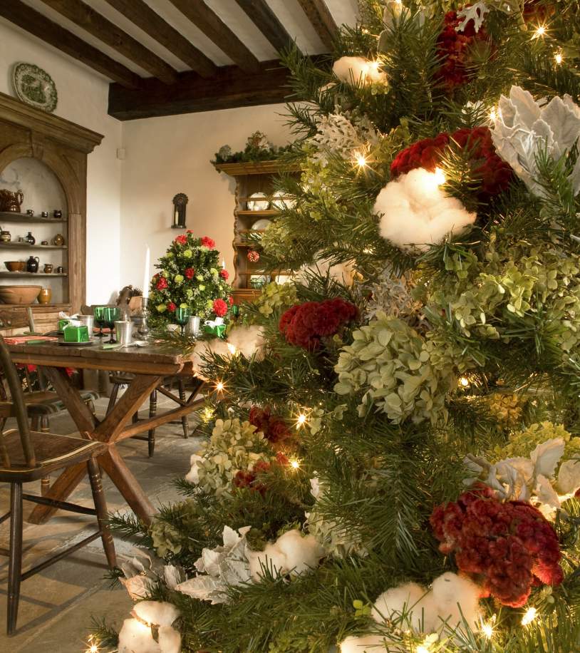 Festive holiday room at Hagley Museum with a decorated tree and seasonal décor