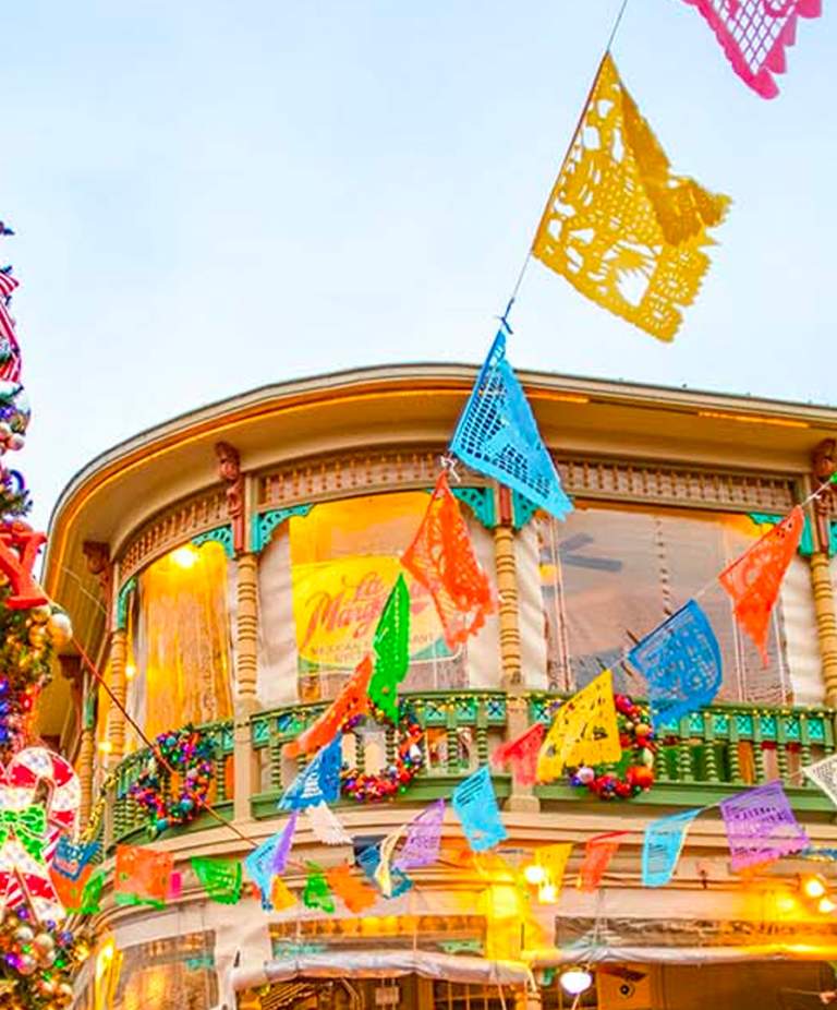 Your Ultimate San Antonio Holiday Checklist Has Arrived