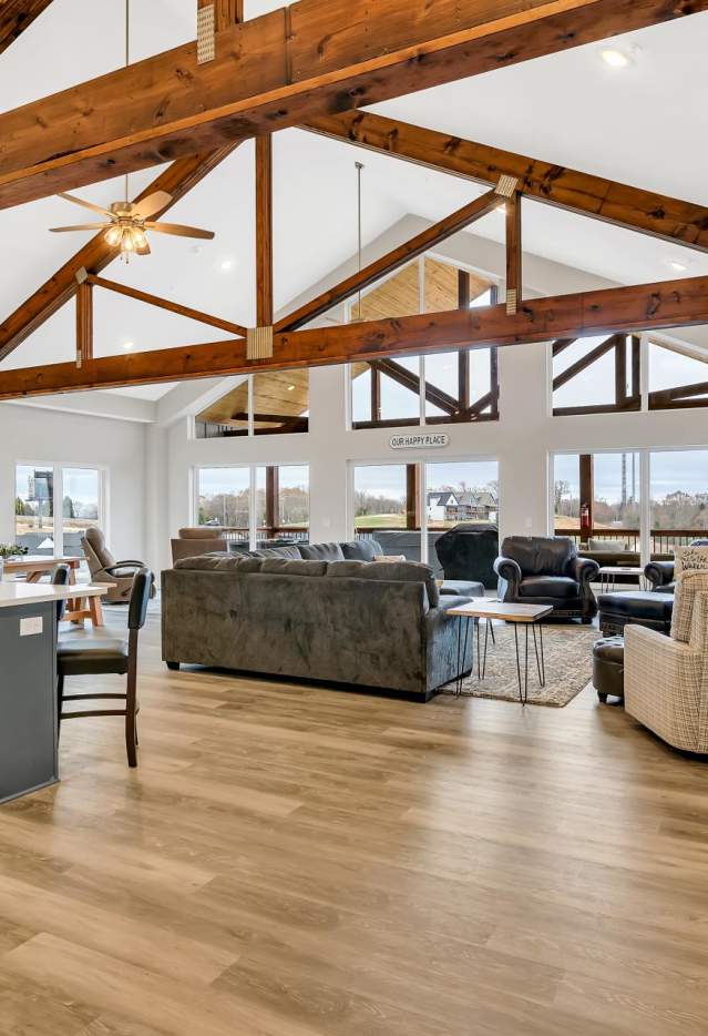 Pool Partyatthe Chateau Mountain