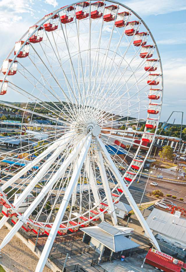 Scenic_Ferris Wheel_Branson_Strip_Spring_Summer_Attraction