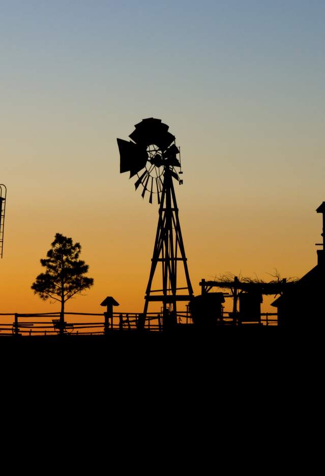 1880 Town Silhouette