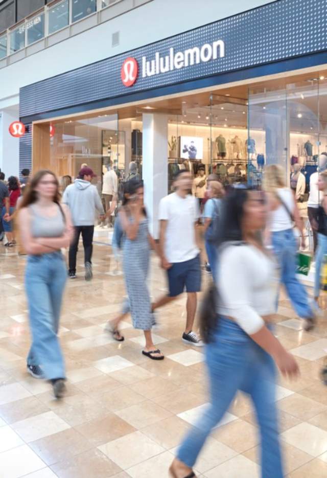 Shopping in the Chandler Fashion Center Mall