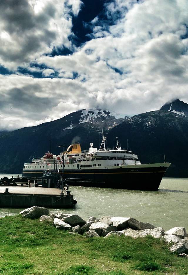 Ferry into Port