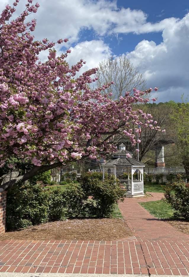 April Events in Occoquan, Virginia