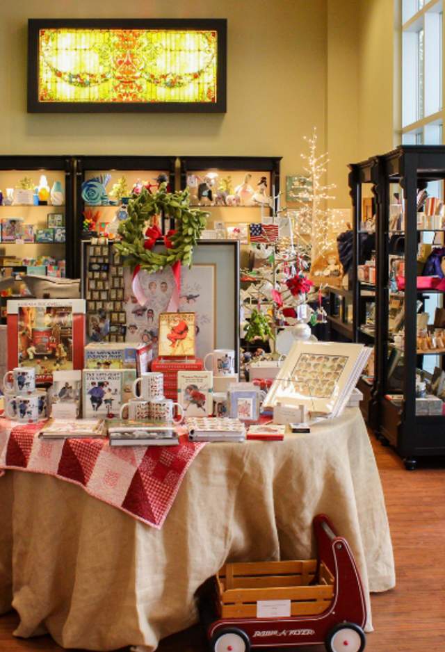 Unique-Gifts-in-the-rocket-city