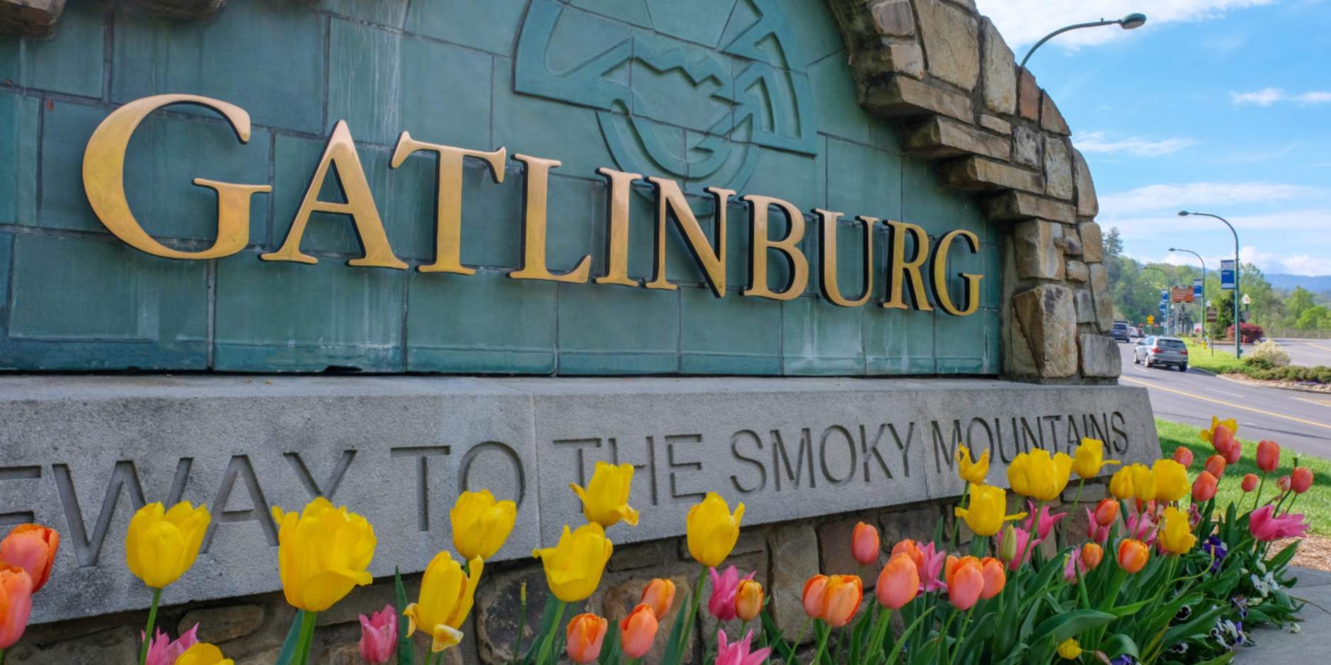 Gatlinburg in Spring Guide | Smokies, Festivals \u0026 Restaurants, image size:1880x939