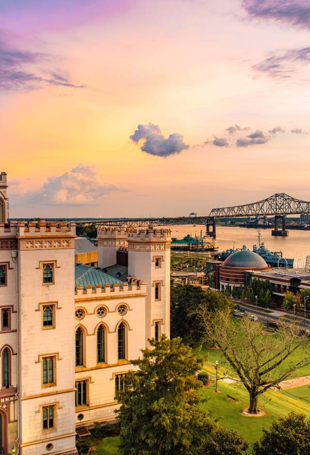 sunset view of the Old State Capitol and Mississippi River