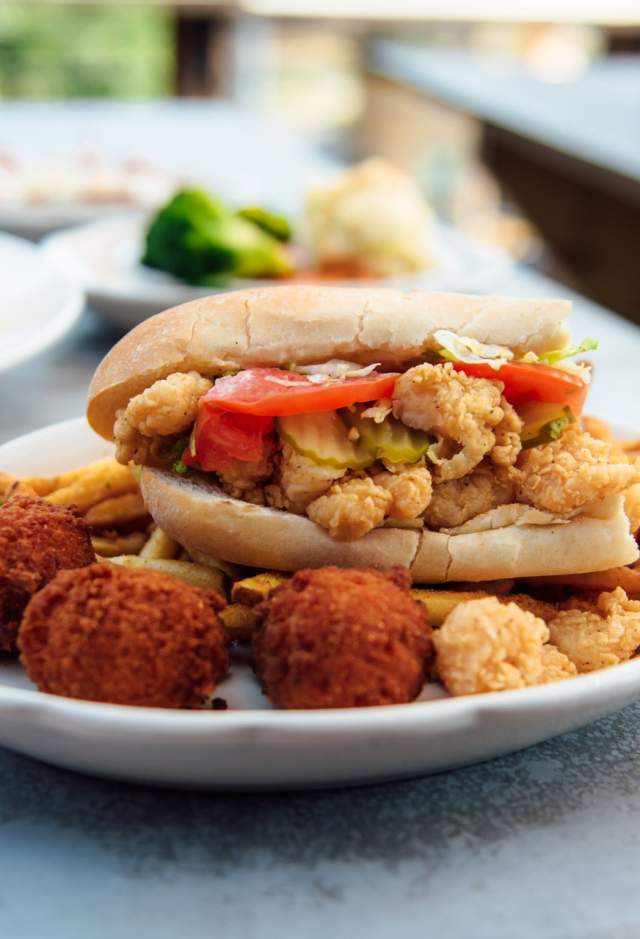 Po'boy at The Chimes
