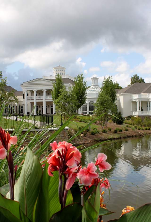 Huntsville Botanical Garden Guest Center