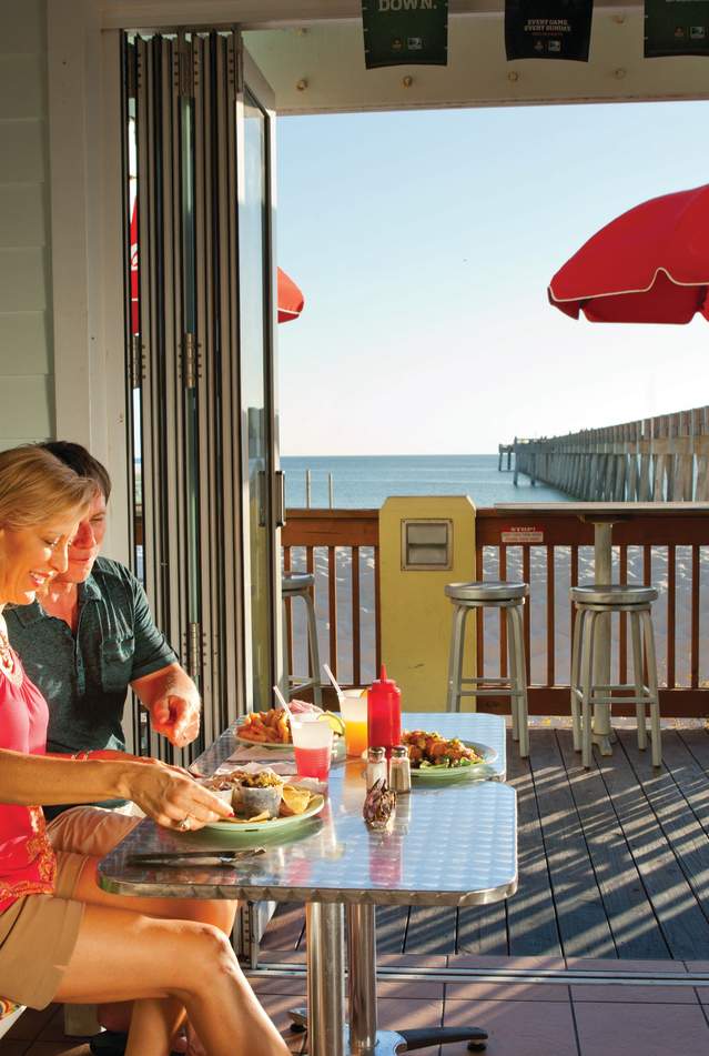 Gulf-front waterfront dining Panama City Beach Florida Restaurants