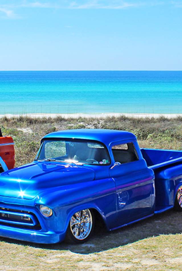 Classic cars on the beach for Emerald Coast Cruizin' Car Show