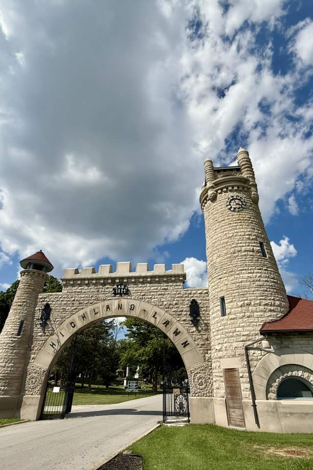 Highland Cemetery Gate