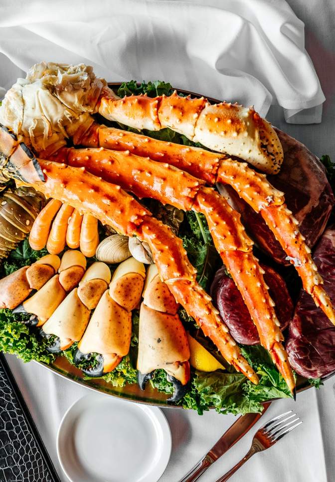 Billy's Stone Crabs Sampler Platter