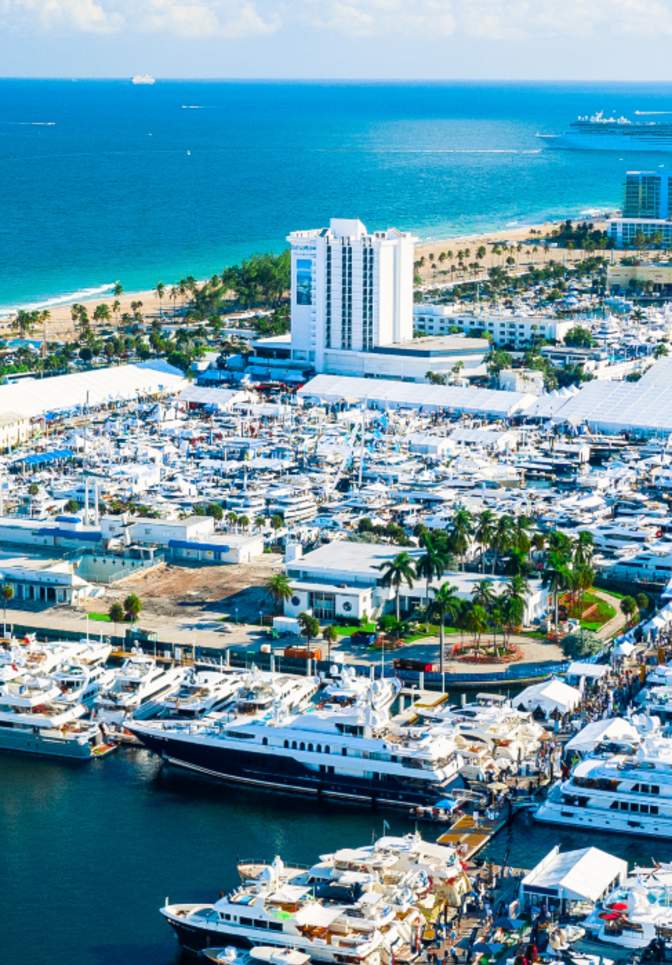 Aerial view of Fort Lauderdale’s Intracoastal Waterway