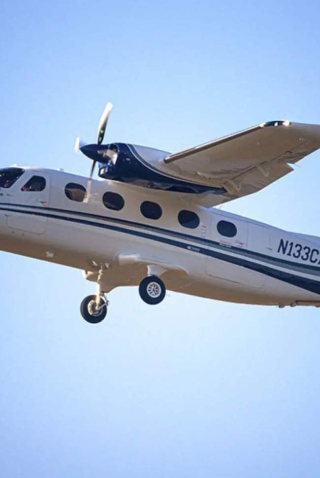 Cape Air plane
