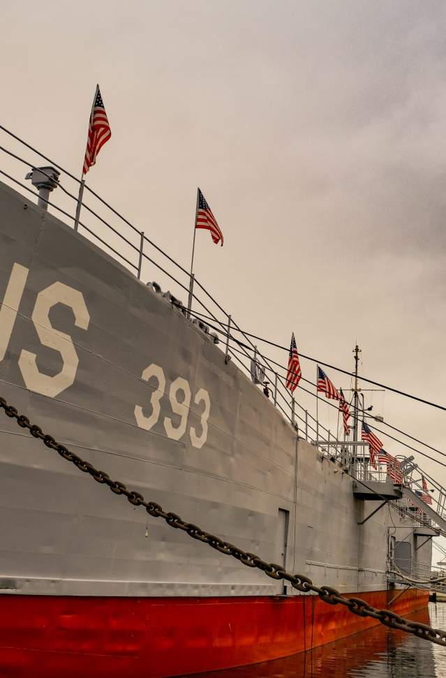 L-USS-LST-Moody-Colors-scaled