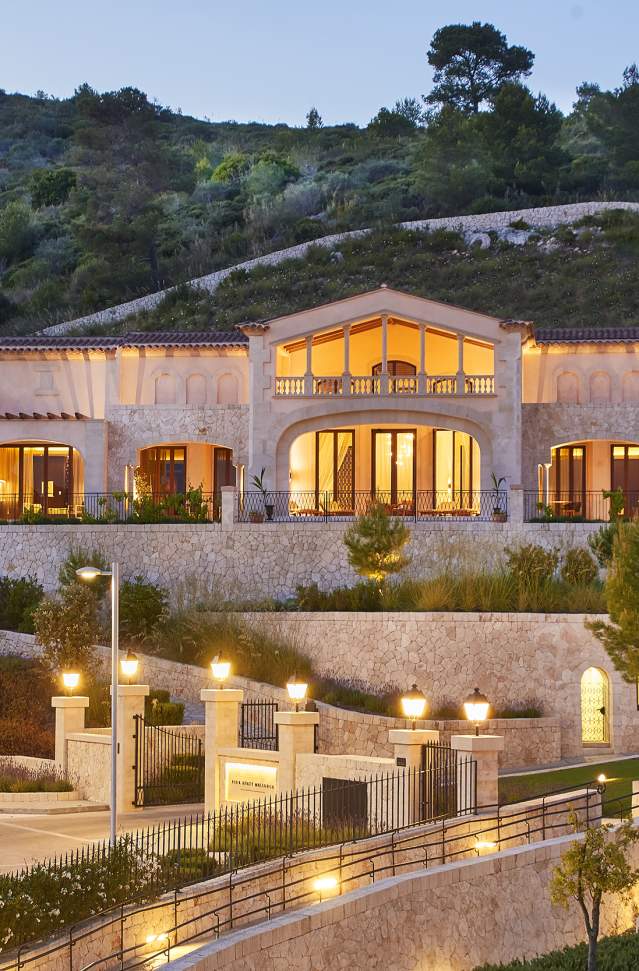 Cap Vermell Grand Hotel