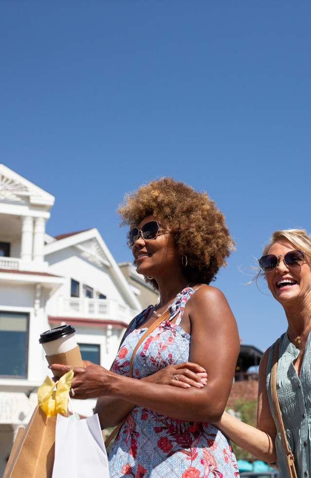 Woman shopping in Old Town Temecula