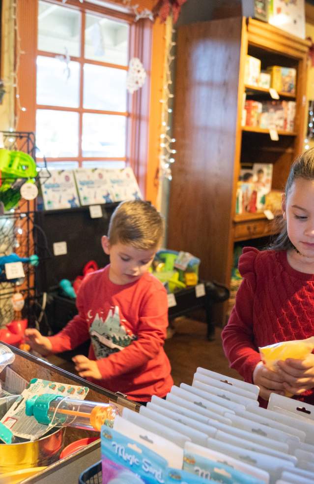 Little boy and girl playing in Pennypickle's in Temecula